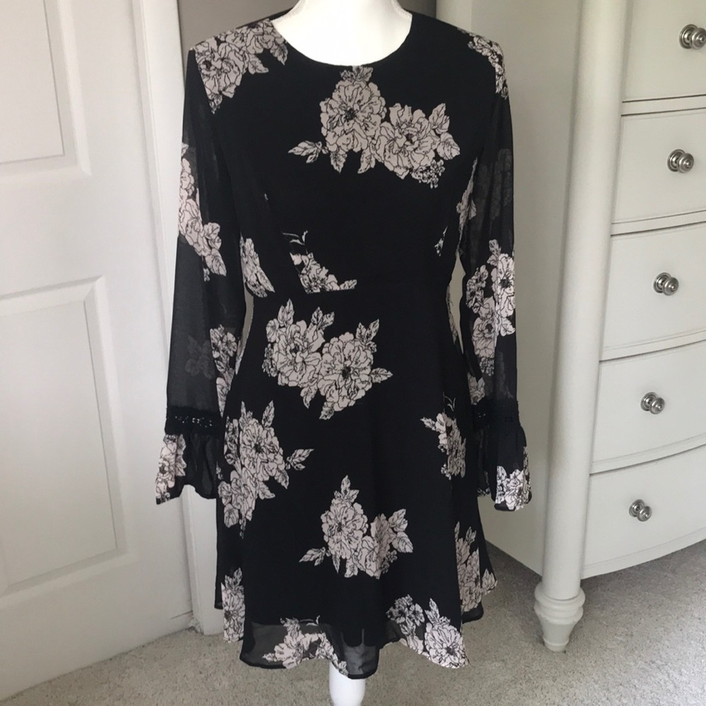 Women’s Dress